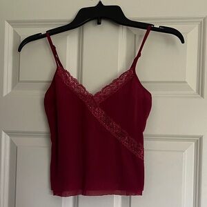 Chic Lace Trim Burgundy Cami Top